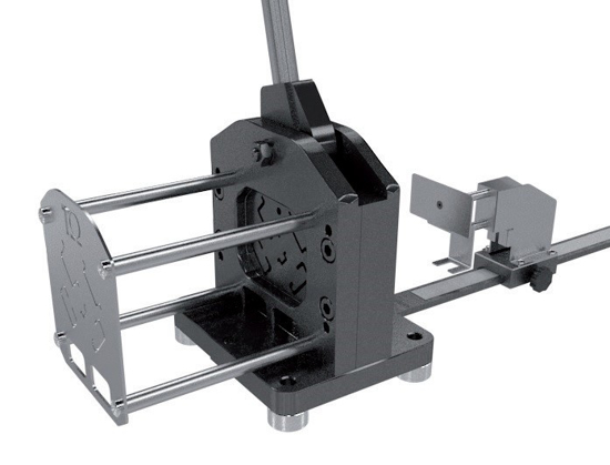 Picture of Tesoura de bancada p/ corte de perfis DIN