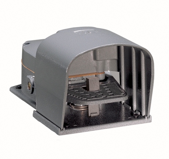 Picture of Interruptor de pedal patilha segurança 1NA+1NF ruptura brusca coberto